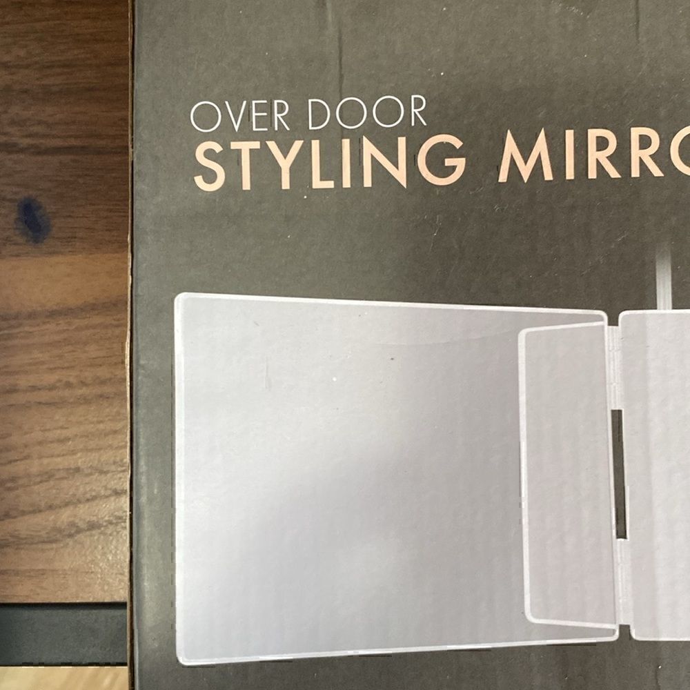 Over Door Styling Mirror - Picture 2 of 7